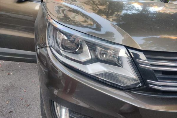 Volkswagen Tiguan 2016, 41100 км, за 7021 USD