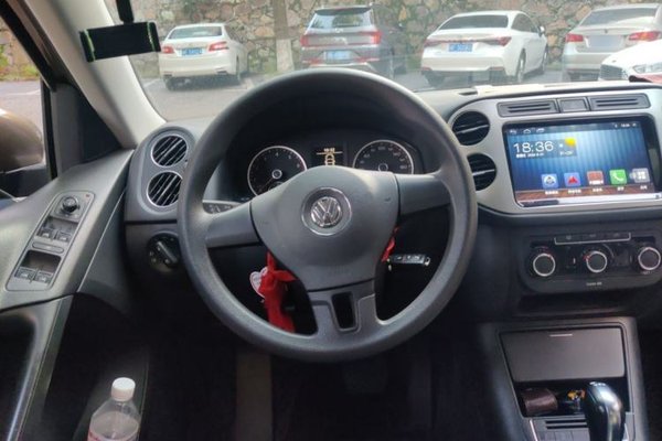 Volkswagen Tiguan 2016, 41100 км, за 7021 USD - фото 7