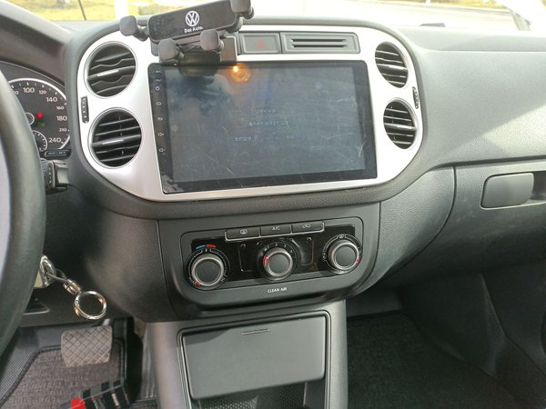 Volkswagen Tiguan 2016, 107800 км, за 8813 USD - фото 12