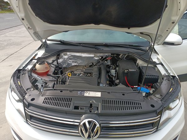 Volkswagen Tiguan 2016, 107800 км, за 8813 USD - фото 19