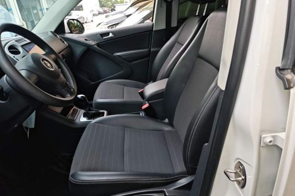Volkswagen Tiguan 2016, 60800 км, за 10004 USD - фото 18