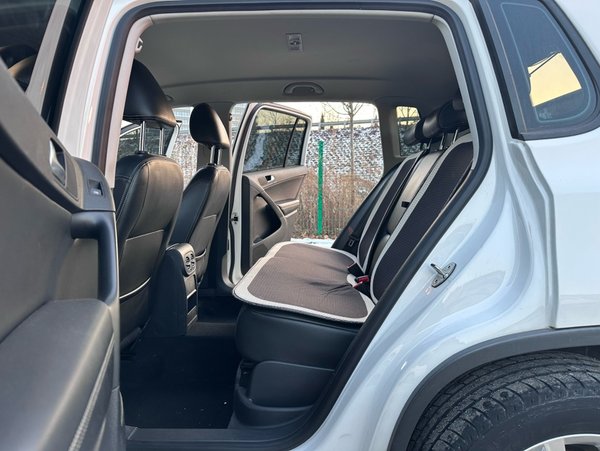 Volkswagen Tiguan 2016, 84100 км, за 8921 USD - фото 18