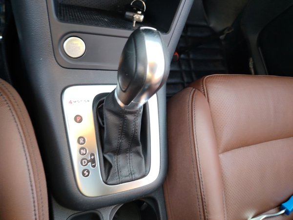 Volkswagen Tiguan 2016, 159300 км, за 7186 USD - фото 13