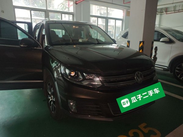 Volkswagen Tiguan 2016, 99400 км, за 6809 USD
