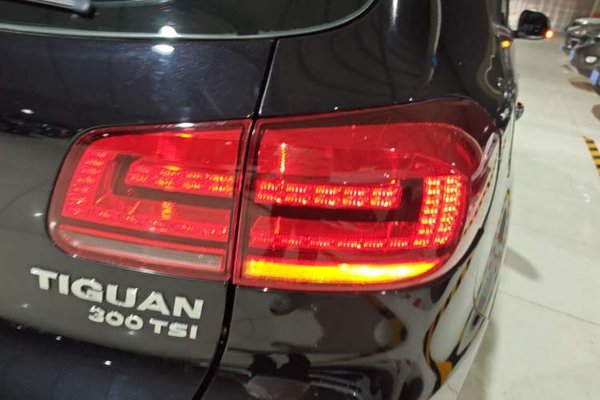 Volkswagen Tiguan 2016, 85500 км, за 8741 USD - фото 16
