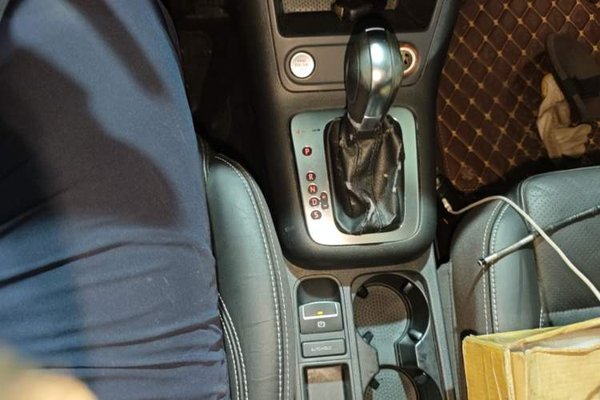 Volkswagen Tiguan 2016, 85500 км, за 8741 USD - фото 24
