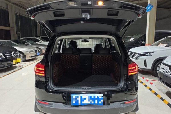 Volkswagen Tiguan 2016, 85500 км, за 8741 USD - фото 29