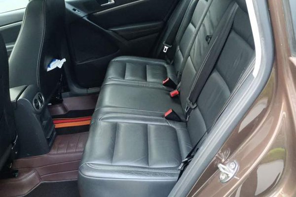 Volkswagen Tiguan 2016, 86300 км, за 8515 USD - фото 16
