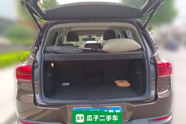 Volkswagen Tiguan 2016, 86300 км, за 8515 USD - фото 18