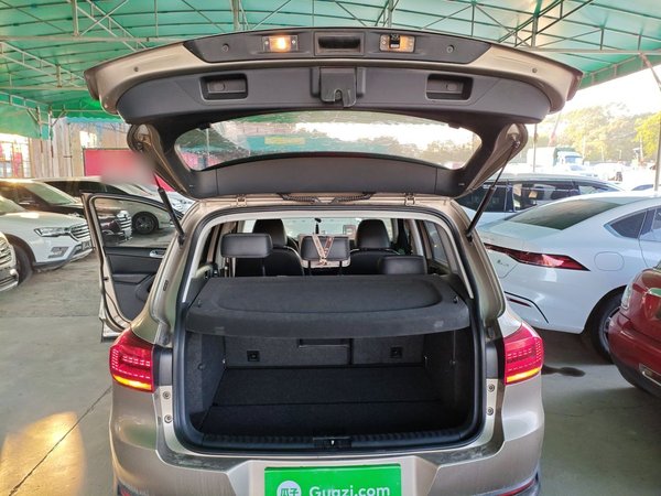 Volkswagen Tiguan L 2016, 156300 км, за 7524 USD - фото 22