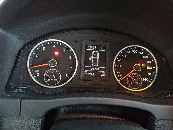 Volkswagen Tiguan L 2016, 156300 км, за 7524 USD - фото 15