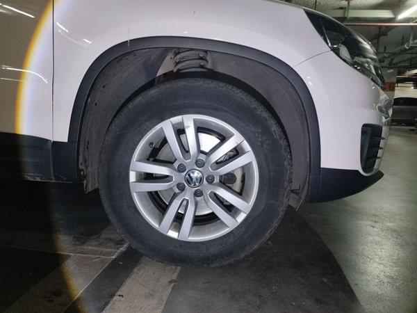 Volkswagen Tiguan 2016, 102800 км, за 6958 USD - фото 4