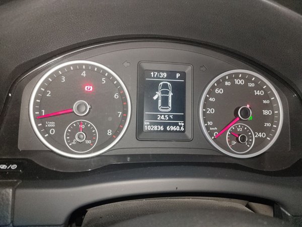 Volkswagen Tiguan 2016, 102800 км, за 6958 USD - фото 8