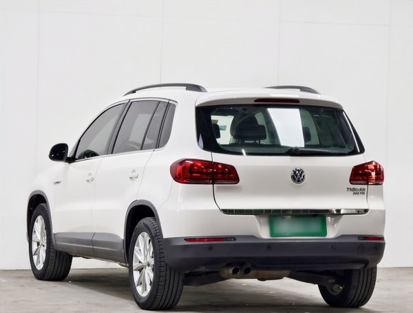 Volkswagen Tiguan 2016, 127200 км, за 7783 USD - фото 16
