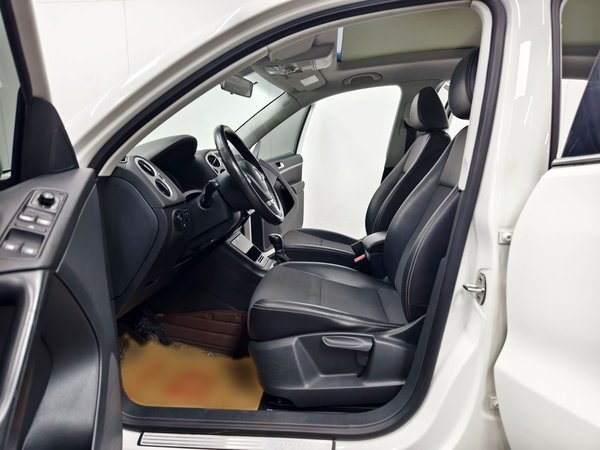 Volkswagen Tiguan 2016, 127200 км, за 7783 USD - фото 33