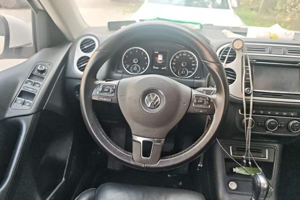Volkswagen Tiguan 2016, 137400 км, за 8232 USD - фото 7