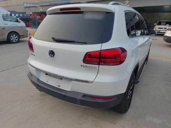 Volkswagen Tiguan L 2016, 141400 км, за 9063 USD - фото 8