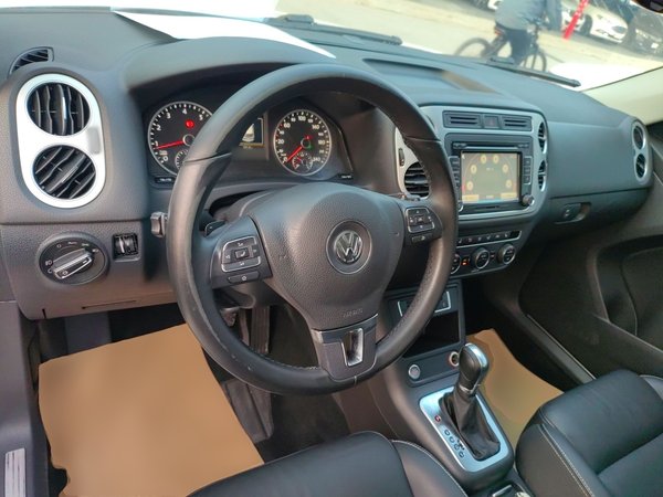 Volkswagen Tiguan L 2016, 141400 км, за 9063 USD - фото 21