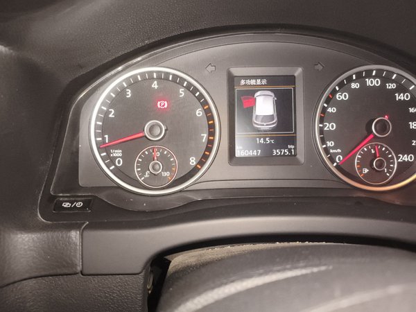 Volkswagen Tiguan 2016, 160400 км, за 7653 USD - фото 10