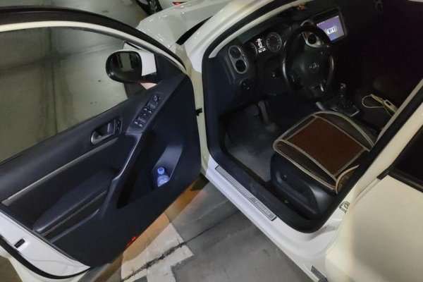 Volkswagen Tiguan 2016, 94900 км, за 6689 USD - фото 16