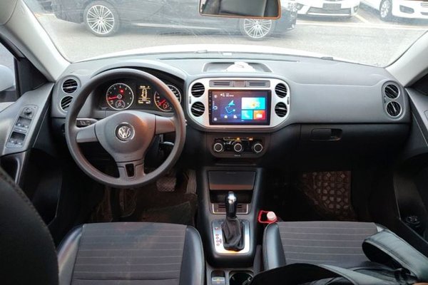 Volkswagen Tiguan 2017, 72100 км, за 10010 USD - фото 12