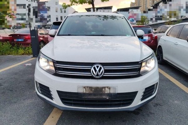 Volkswagen Tiguan 2017, 72100 км, за 10010 USD