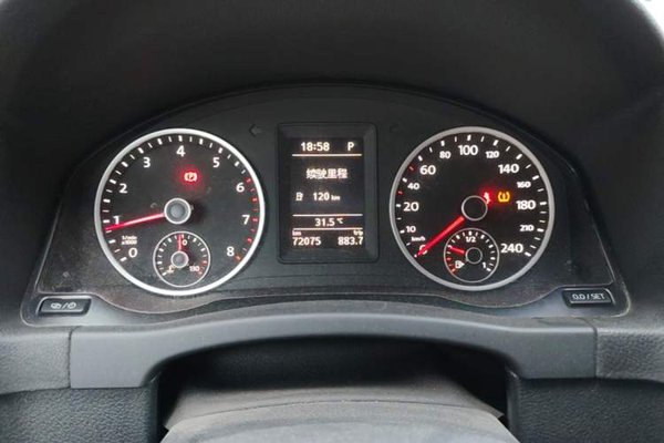 Volkswagen Tiguan 2017, 72100 км, за 10010 USD - фото 14