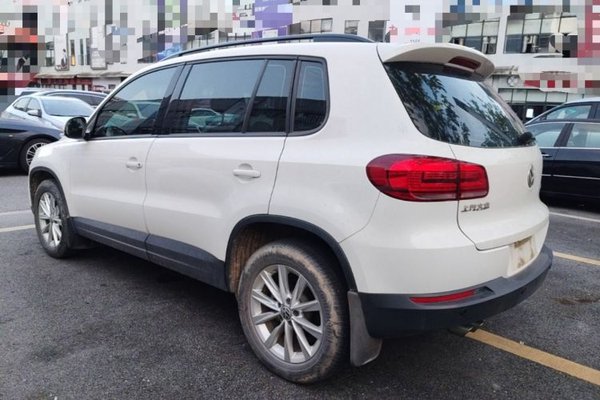 Volkswagen Tiguan 2017, 72100 км, за 10010 USD