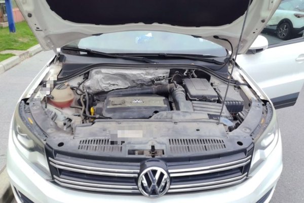 Volkswagen Tiguan 2017, 75200 км, за 7805 USD - фото 21
