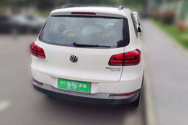 Volkswagen Tiguan 2017, 75200 км, за 7805 USD
