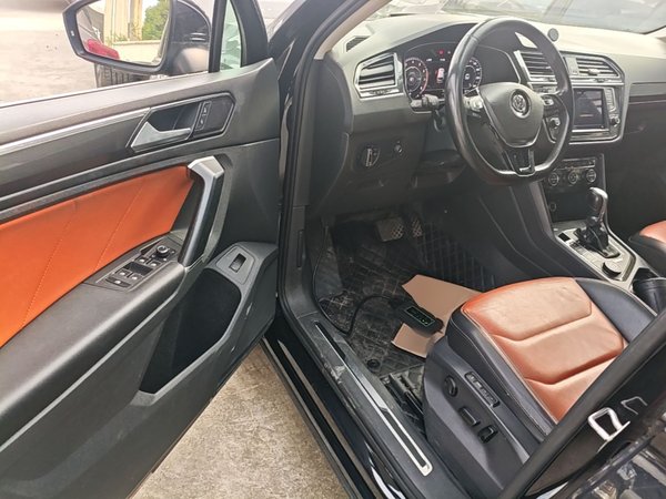 Volkswagen Tiguan 2017, 129400 км, за 10821 USD - фото 19