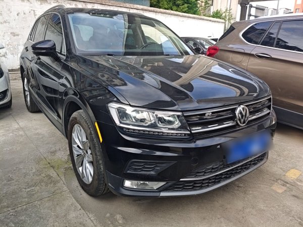 Volkswagen Tiguan 2017, 129400 км, за 10821 USD