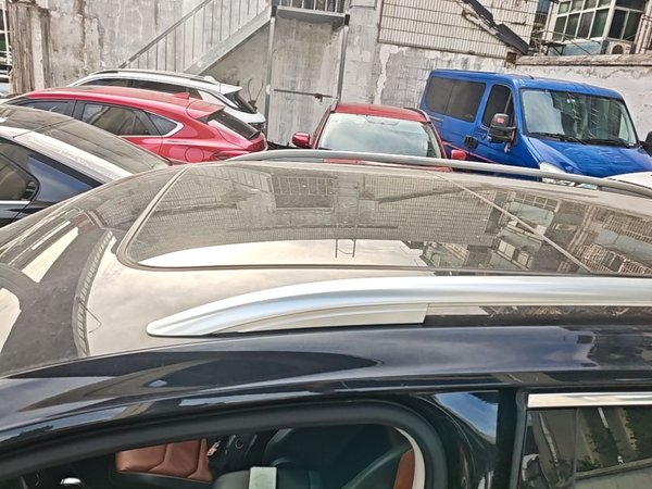 Volkswagen Tiguan 2017, 129400 км, за 10821 USD - фото 11