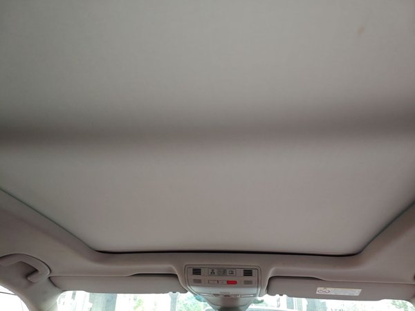 Volkswagen Tiguan 2017, 129400 км, за 10821 USD - фото 21
