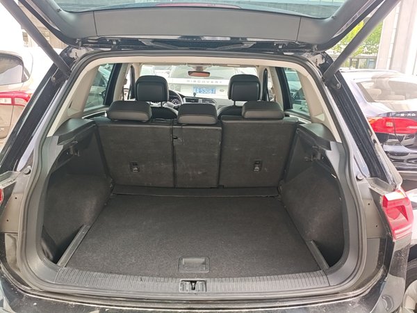 Volkswagen Tiguan 2017, 129400 км, за 10821 USD - фото 22