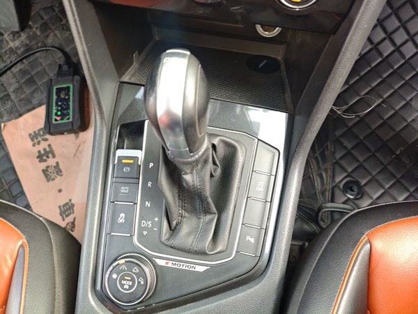 Volkswagen Tiguan 2017, 129400 км, за 10821 USD - фото 17