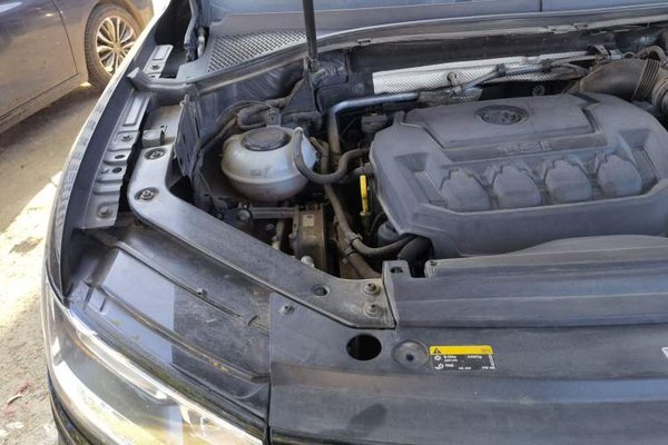 Volkswagen Tiguan 2018, 73700 км, за 12965 USD - фото 23