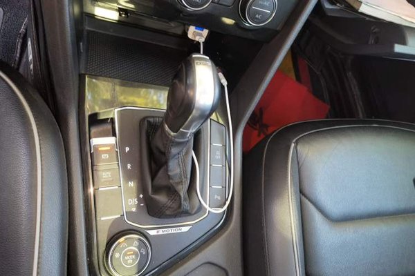 Volkswagen Tiguan 2018, 73700 км, за 12965 USD - фото 14