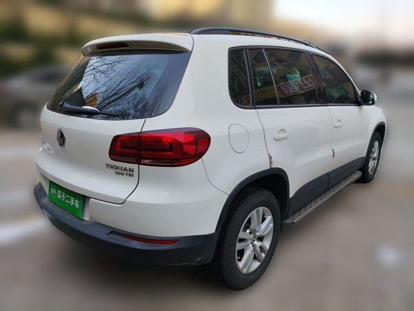 Volkswagen Tiguan L 2016, 65500 км, за 7548 USD - фото 6