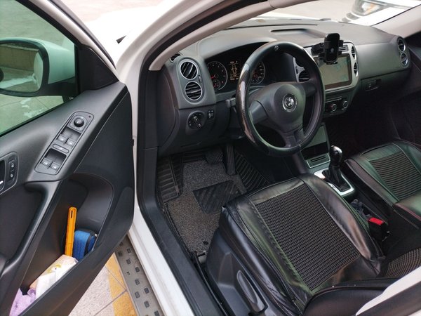 Volkswagen Tiguan L 2016, 65500 км, за 7548 USD - фото 17