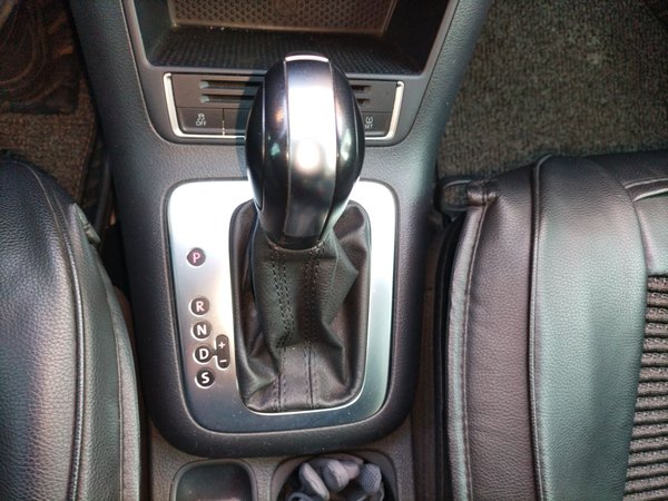 Volkswagen Tiguan L 2016, 65500 км, за 7548 USD - фото 15