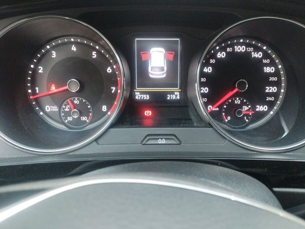 Volkswagen Tiguan L 2017, 47699 км, за 10787 USD - фото 13
