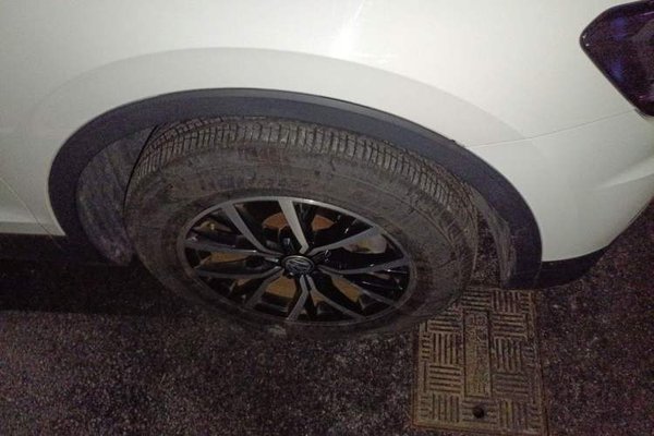Volkswagen Tiguan L 2017, 59000 км, за 10703 USD