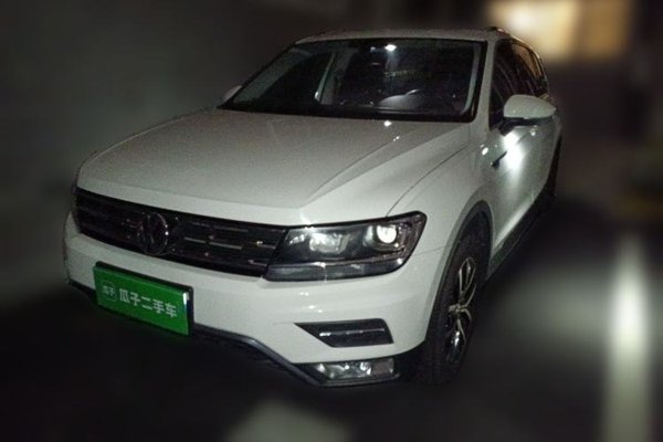 Volkswagen Tiguan L · 2017 год