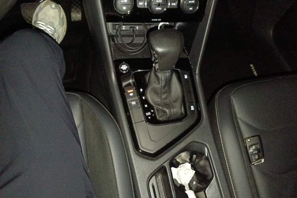 Volkswagen Tiguan L 2017, 59000 км, за 10703 USD - фото 11