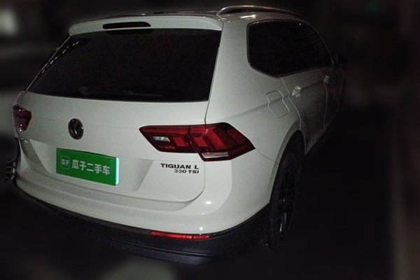 Volkswagen Tiguan L 2017, 59000 км, за 10703 USD