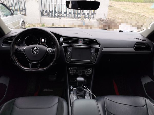Volkswagen Tiguan L 2018, 36000 км, за 12283 USD - фото 10