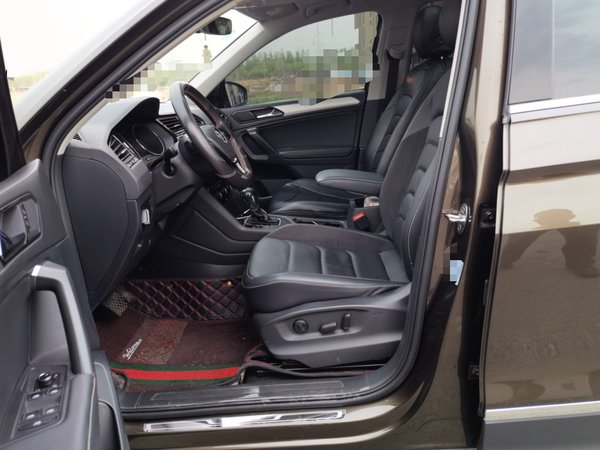 Volkswagen Tiguan L 2018, 36000 км, за 12283 USD - фото 16