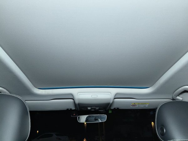 Volkswagen Tiguan L 2018, 70300 км, за 12464 USD - фото 19