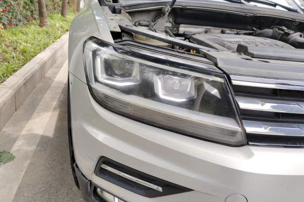Volkswagen Tiguan L 2018, 171100 км, за 10544 USD - фото 18